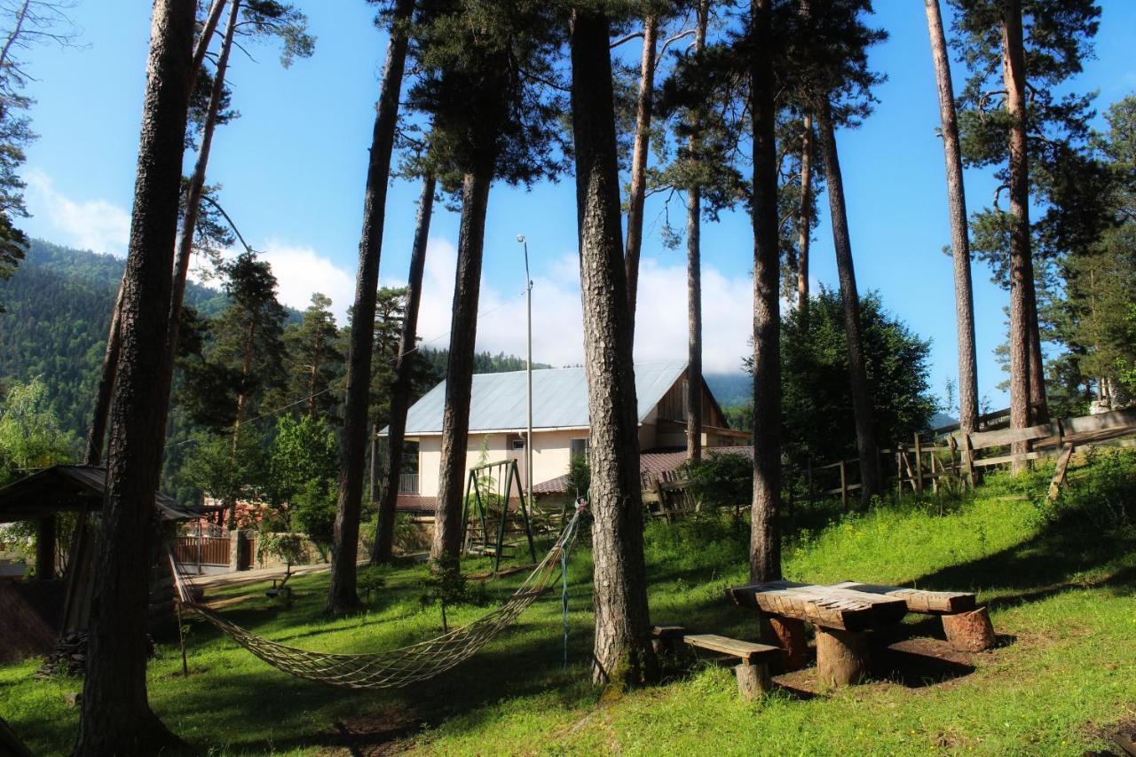 Guest House On Meskheti Боржоми Екстериор снимка